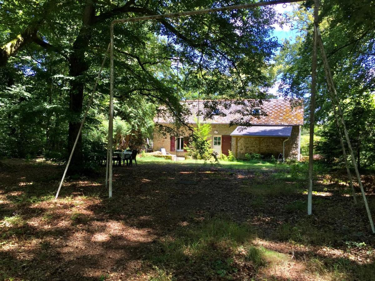 Gites Chateau Le Bois Saint-Julien-aux-Bois Exteriér fotografie