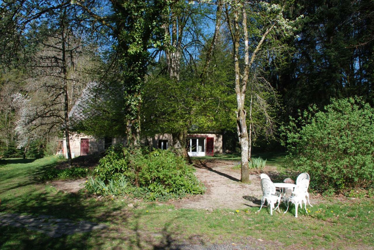 Gites Chateau Le Bois Saint-Julien-aux-Bois Exteriér fotografie